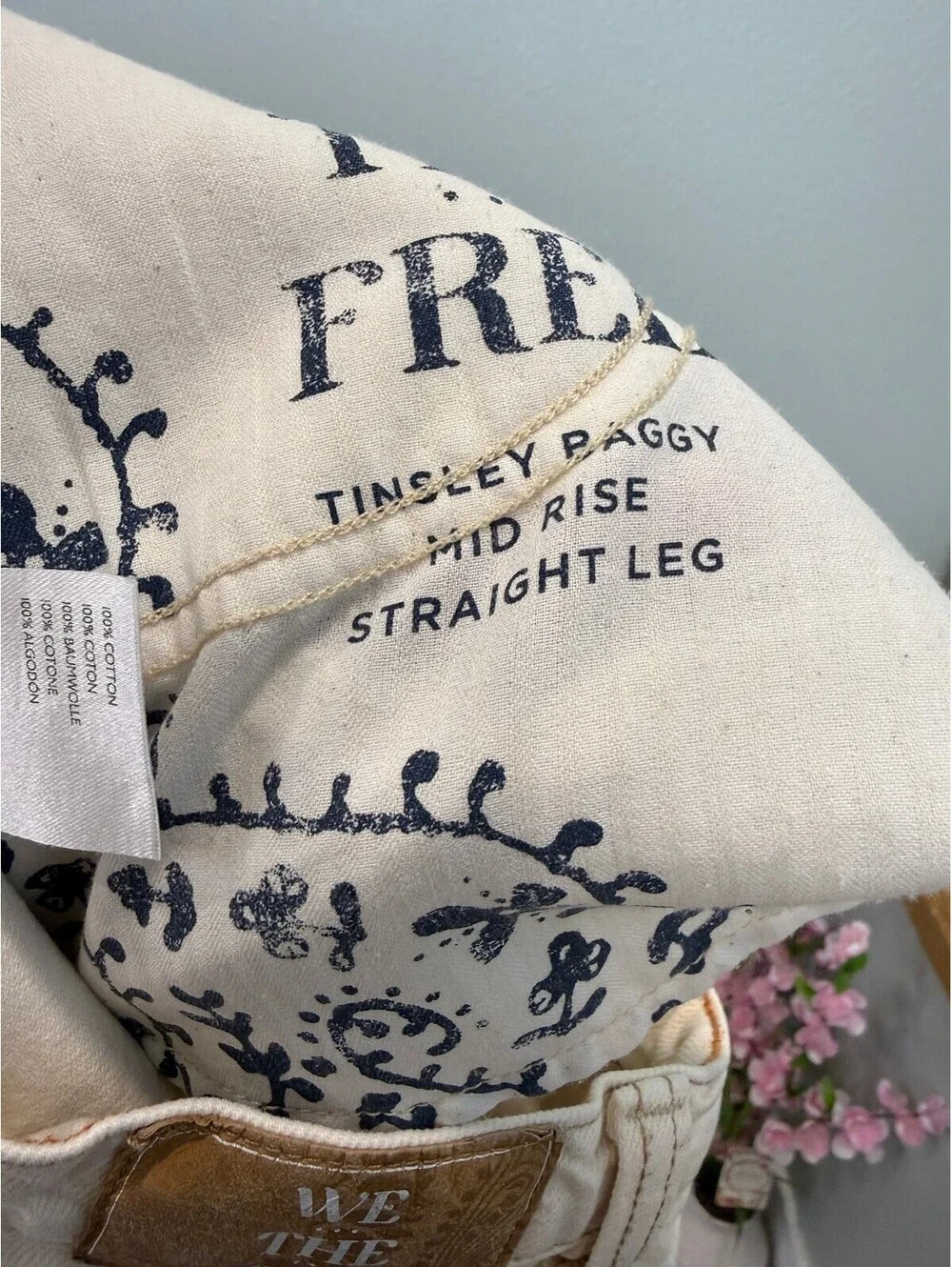 Free We The Free Tinsley Baggy Mid Rise Leg Denim Cream Jeans - Women's 27 NWOT